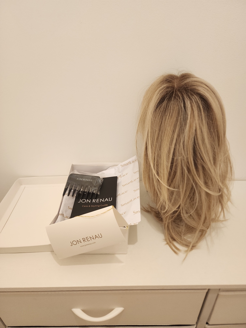 Jon Renau Drew Palm Springs Blonde Heat Friendly Wig Rooted Blonde - Picture 3 of 5